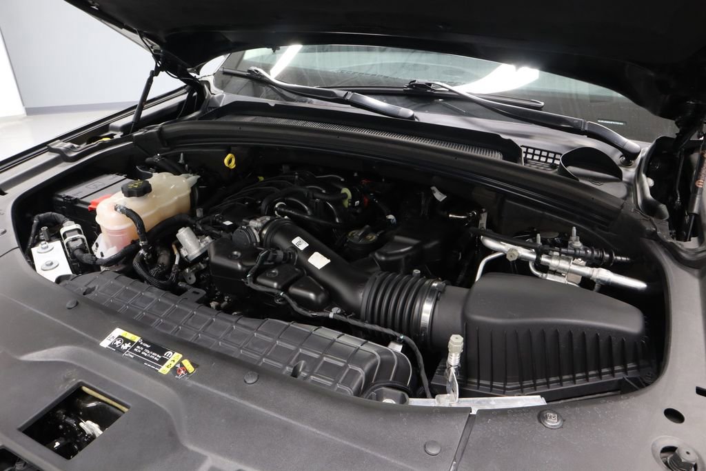 Used 2023 Jeep Grand Cherokee L Limited w/ Luxury Tech Group II image 13