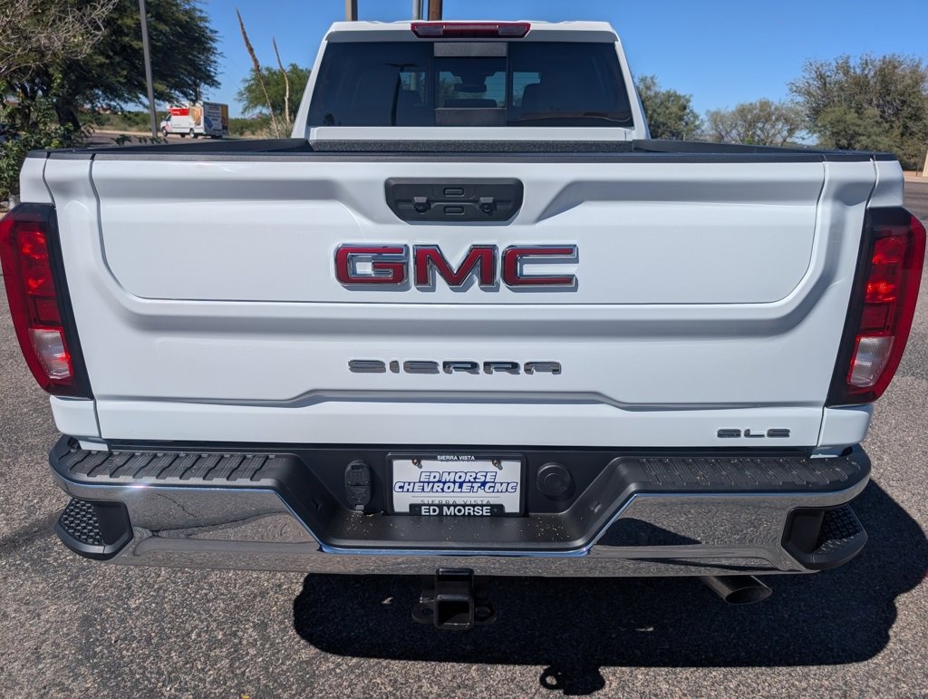 New 2026 GMC Sierra 2500 SLE w/ Preferred Package image 4