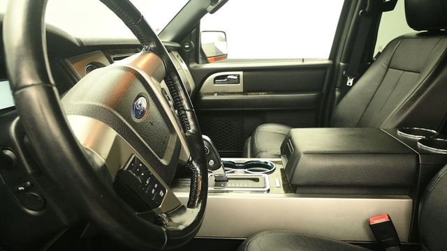 Certified 2017 Ford Expedition Limited AWD/4WD image 19