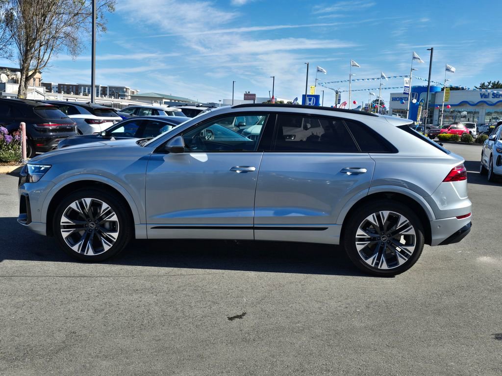 Used 2024 Audi Q8 Premium Plus w/ Premium Plus Package image 35