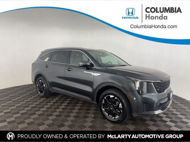 Used 2024 Kia Sorento S