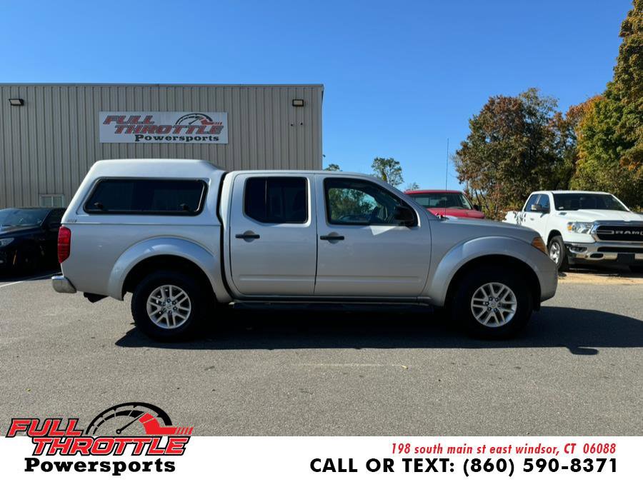 Used 2014 Nissan Frontier SV image 11