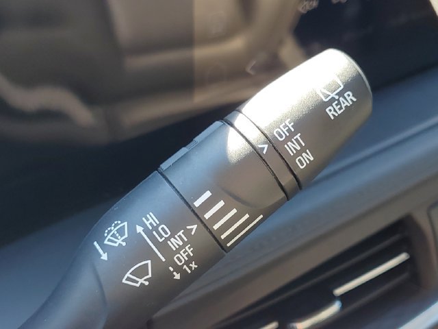 Used 2024 Buick Encore GX Sport Touring FWD image 15