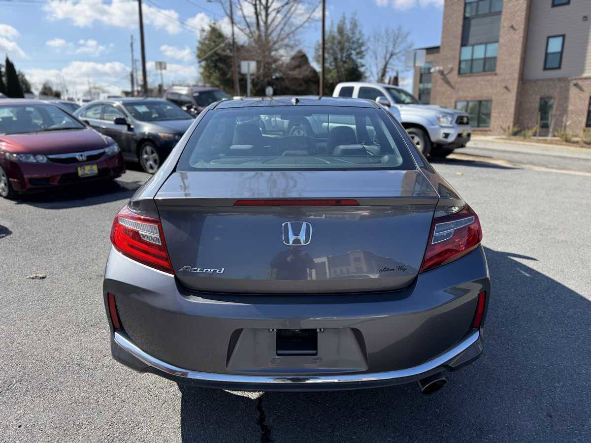 Used 2016 Honda Accord EX image 6