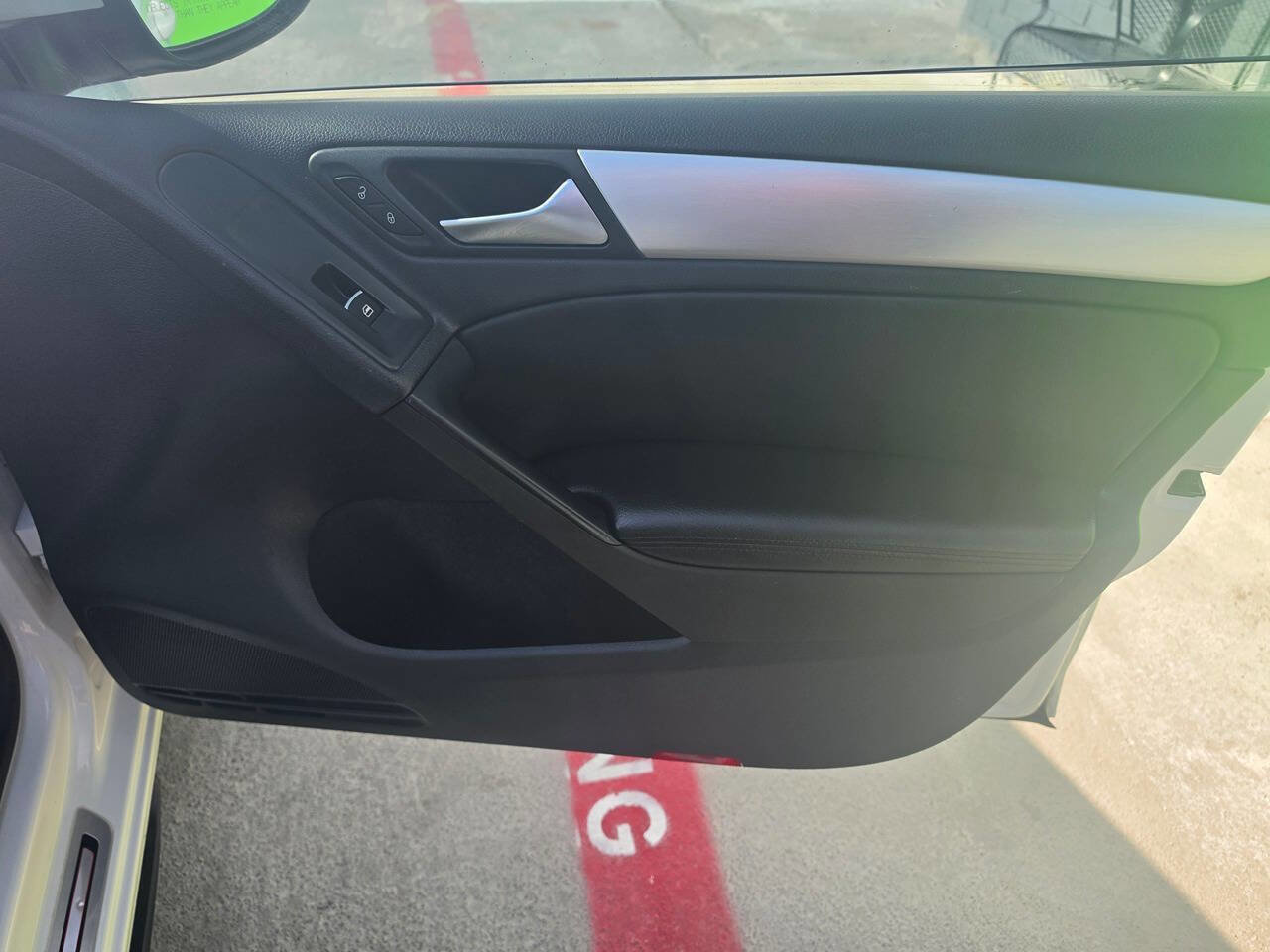 Used 2012 Volkswagen GTI Autobahn FWD image 25