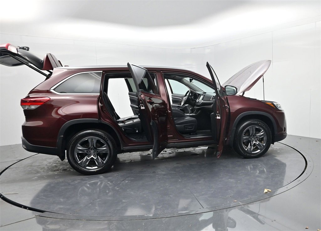 Used 2019 Toyota Highlander Limited Platinum image 59