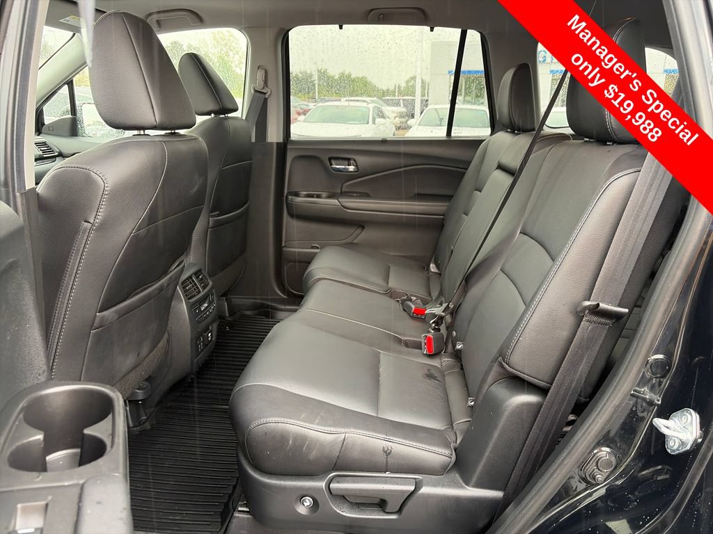 Used 2021 Honda Pilot Touring image 30