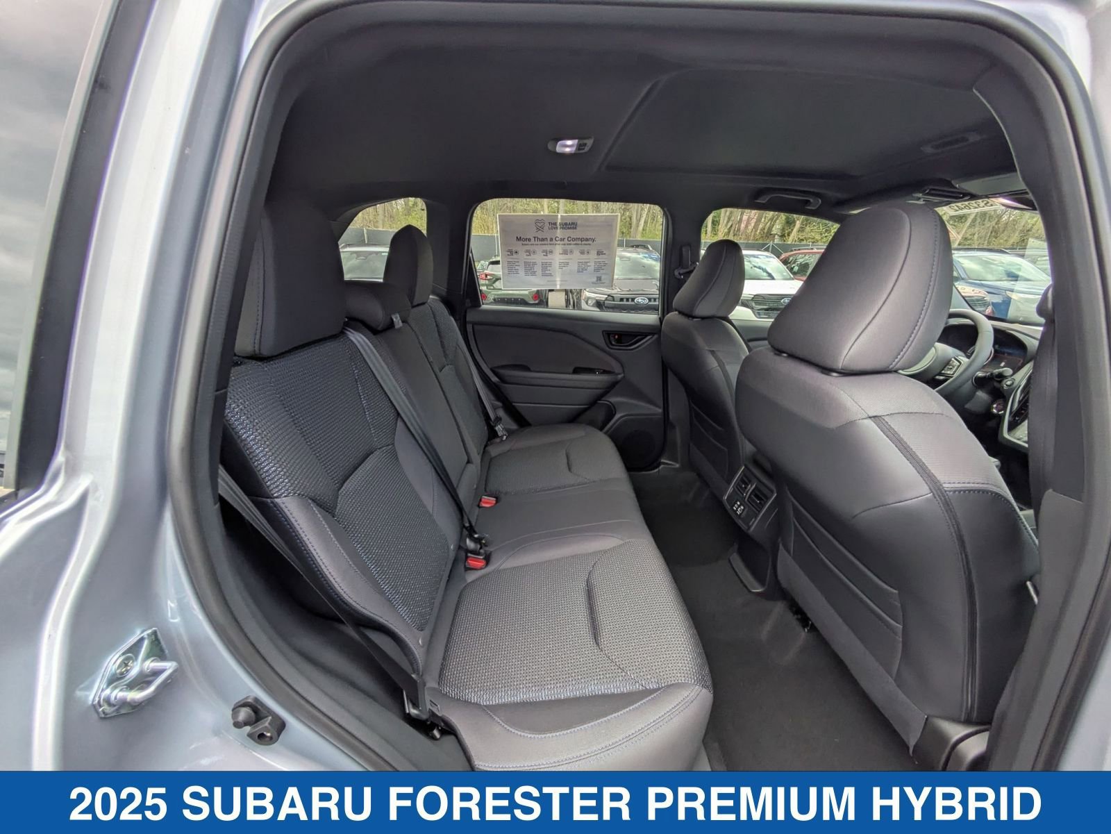 Certified 2025 Subaru Forester Premium AWD/4WD image 35