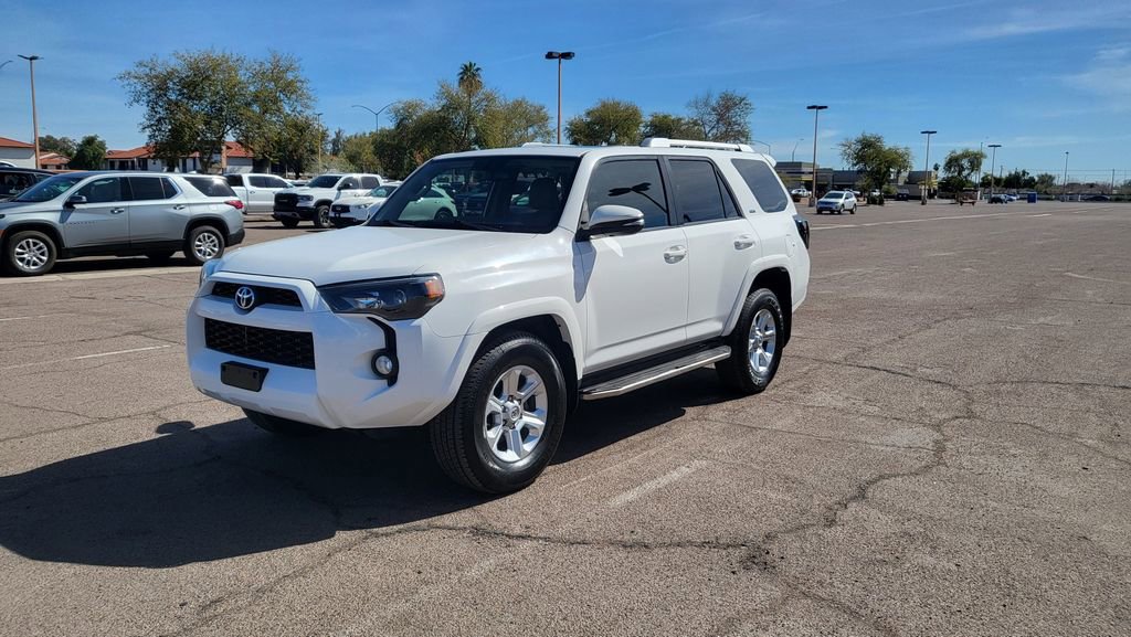Used 2016 Toyota 4Runner SR5 Premium image 4