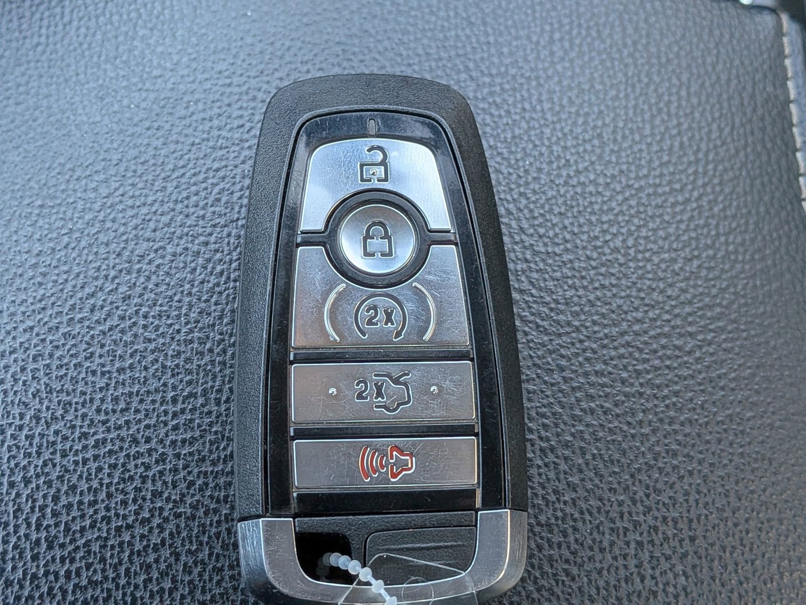 Used 2019 Ford Fusion Energi Titanium image 31