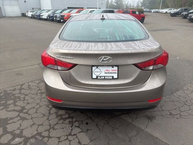 Used 2016 Hyundai Elantra Value Edition FWD image 4