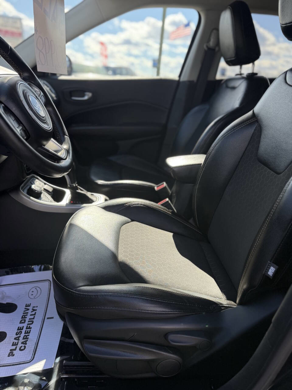 Used 2021 Jeep Compass Latitude image 10