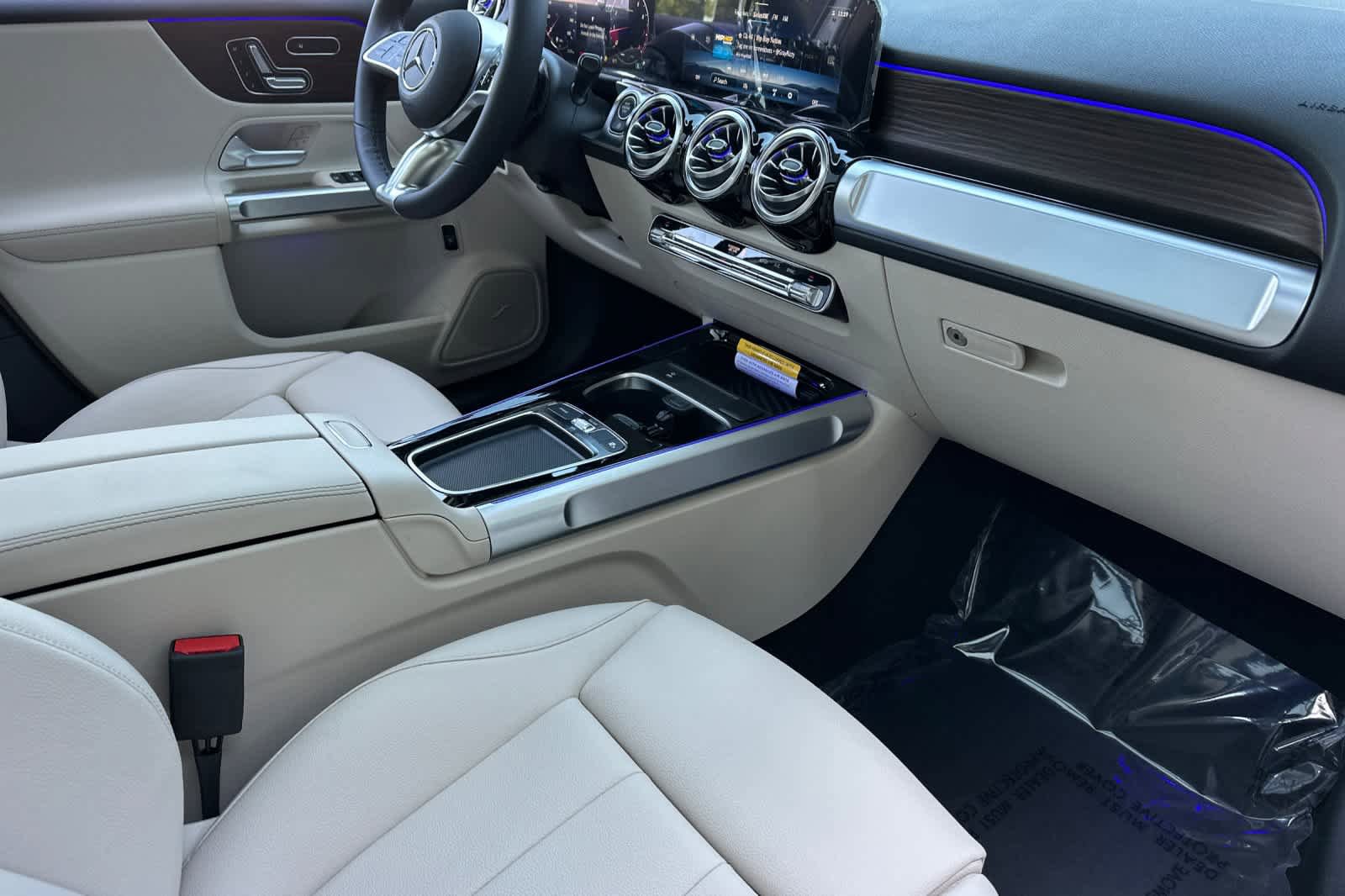 New 2026 Mercedes-Benz GLB 250 image 15