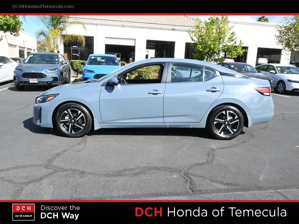 Used 2025 Nissan Sentra SV w/ All-Weather Package FWD image 4