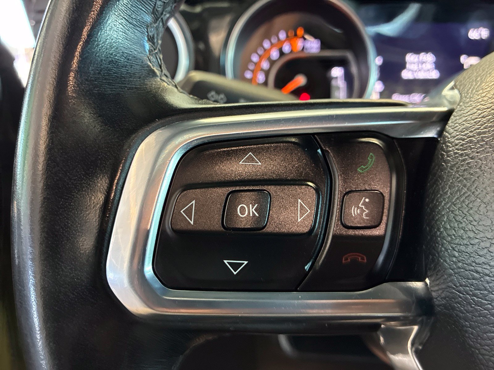 Used 2020 Jeep Wrangler Unlimited Sahara AWD/4WD image 20
