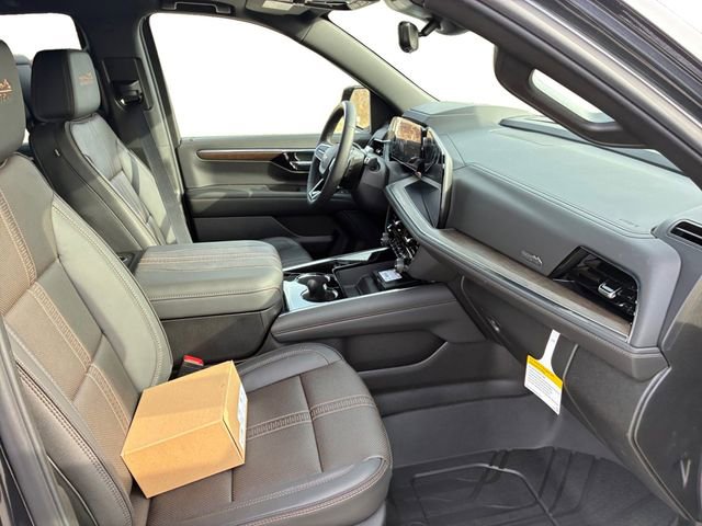 New 2026 Chevrolet Tahoe High Country image 13