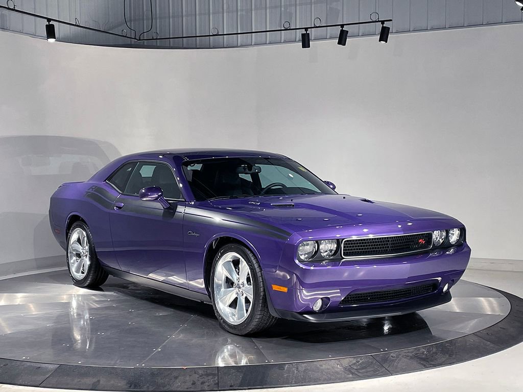 Used 2013 Dodge Challenger R/T image 4