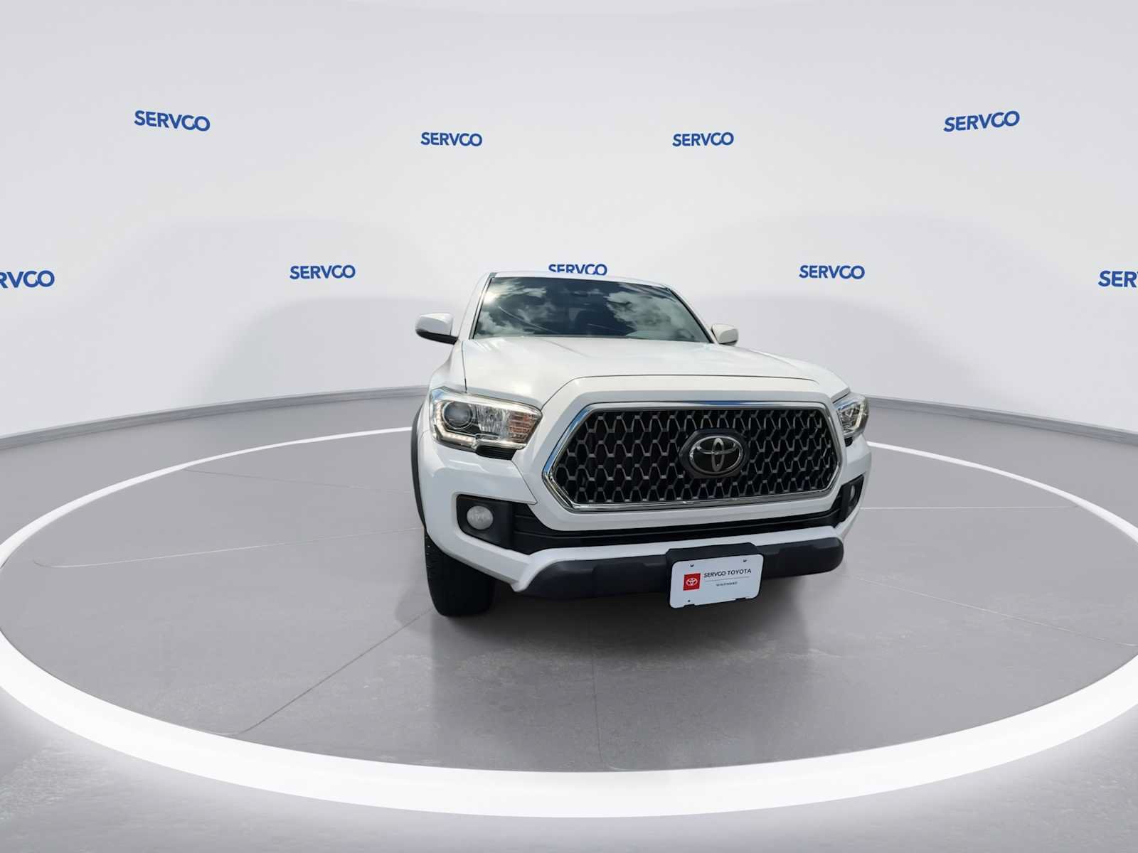 Used 2019 Toyota Tacoma TRD Off-Road AWD/4WD image 3