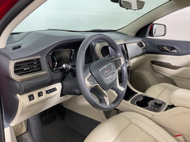 Used 2021 GMC Acadia Denali w/ Denali Ultimate Package AWD/4WD image 20
