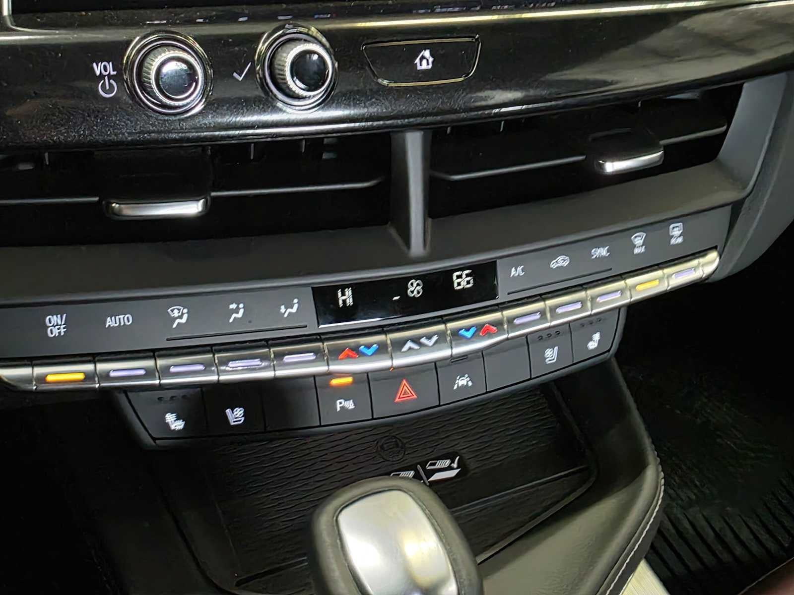 New 2025 Cadillac CT4 Sport AWD/4WD image 28