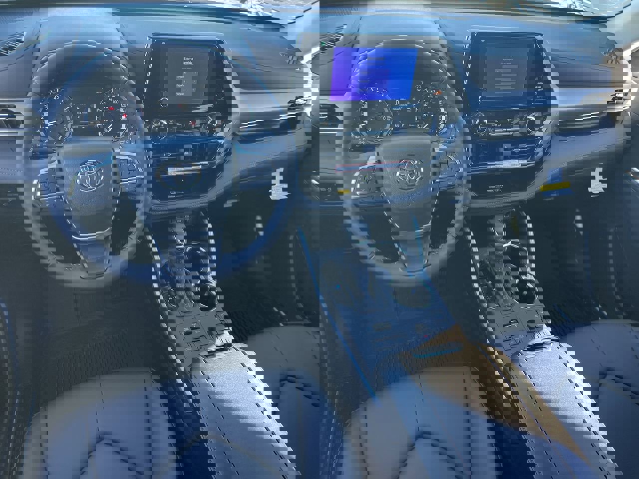 New 2026 Toyota Highlander XLE image 19