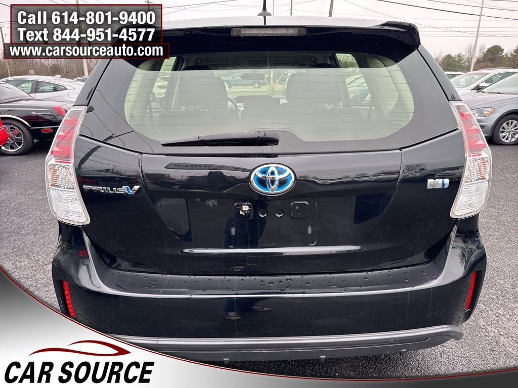 Used 2017 Toyota Prius V Three image 6