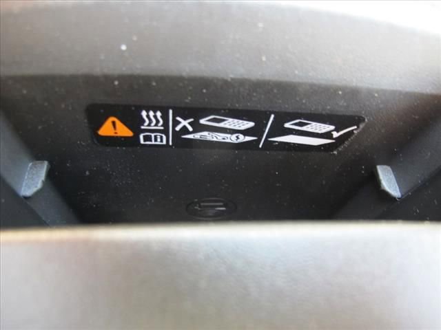 New 2025 Cadillac XT5 Premium Luxury w/ LPO, Red Accent Package image 19