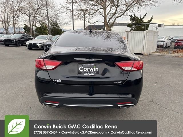 Used 2017 Chrysler 200 Limited Platinum w/ Comfort & Convenience Group image 23