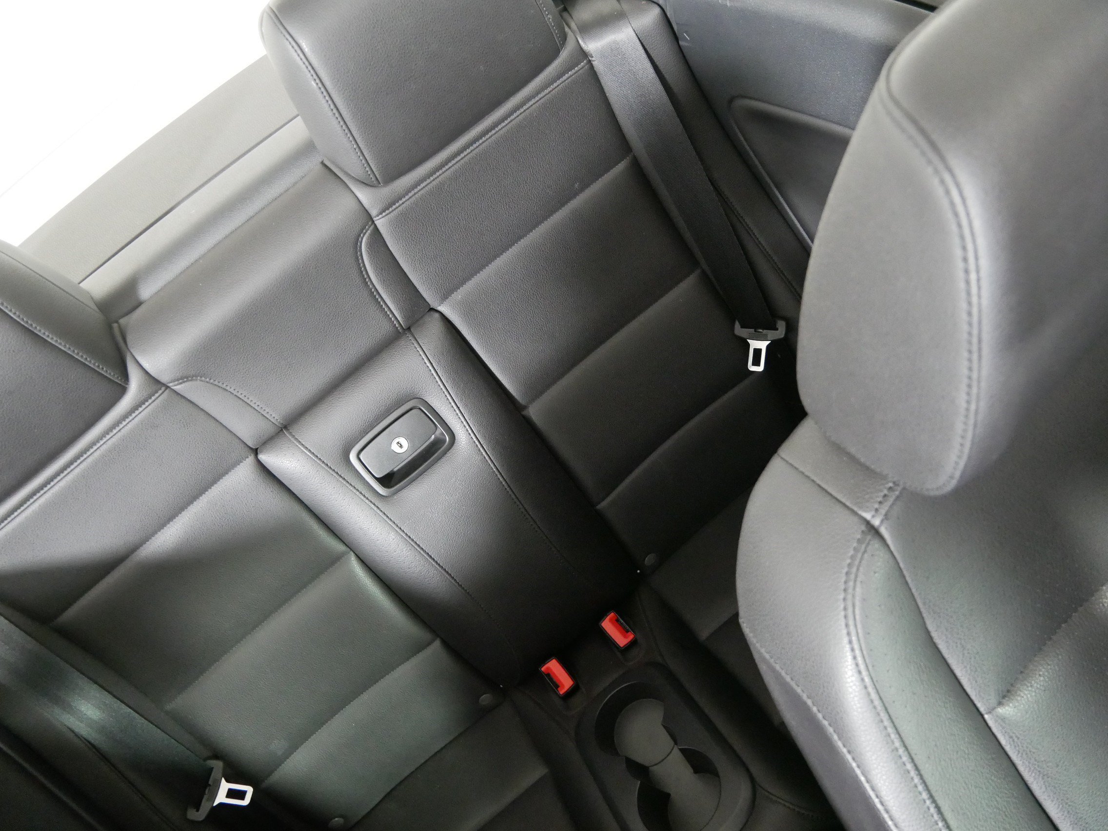 Used 2013 Volkswagen Eos Komfort FWD image 14