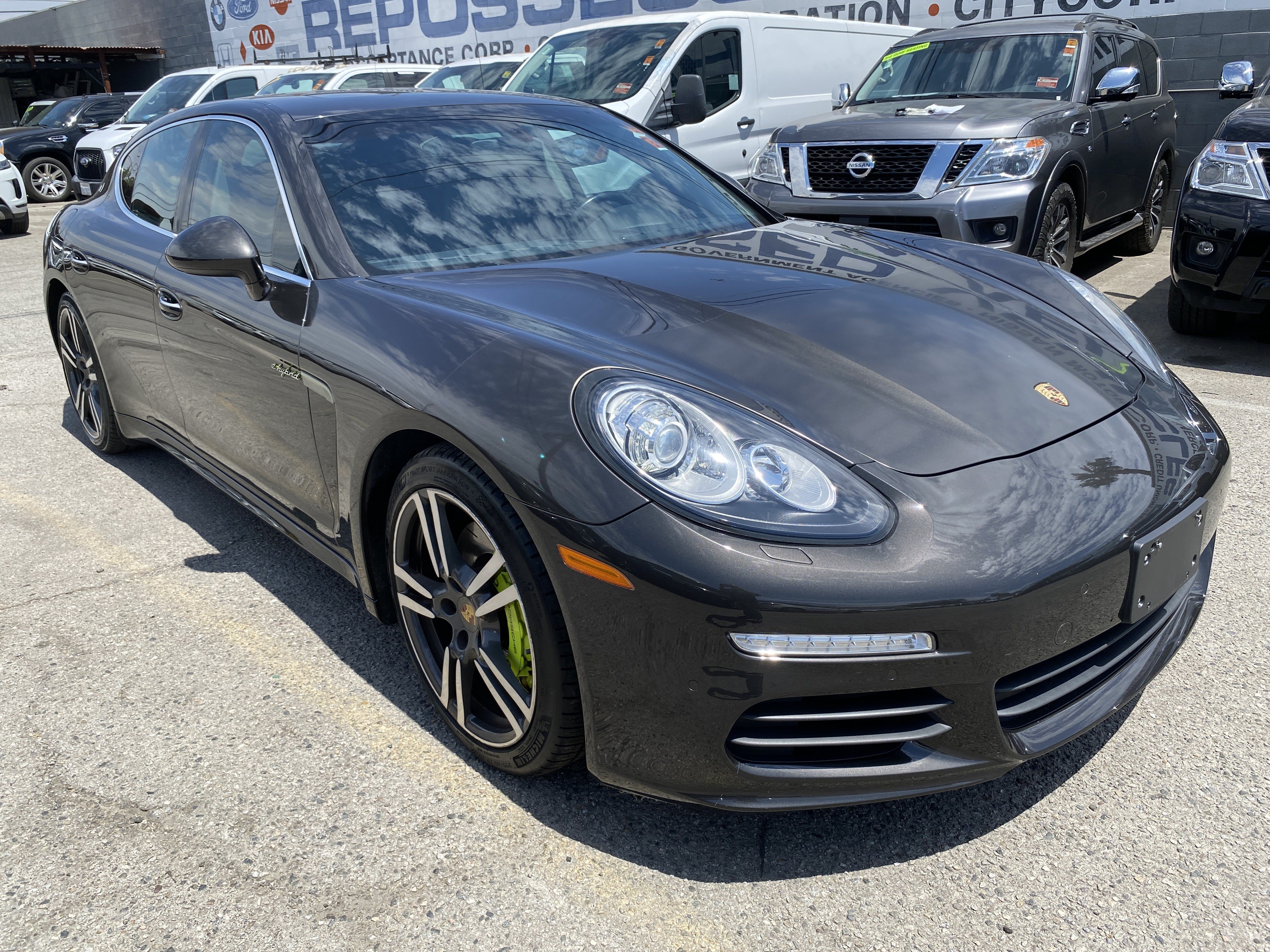 Used 2015 Porsche Panamera S RWD image 8