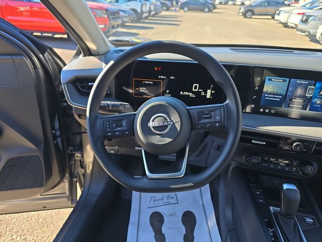 New 2026 Nissan Kicks SV w/ Cold Weather Package FWD image 12