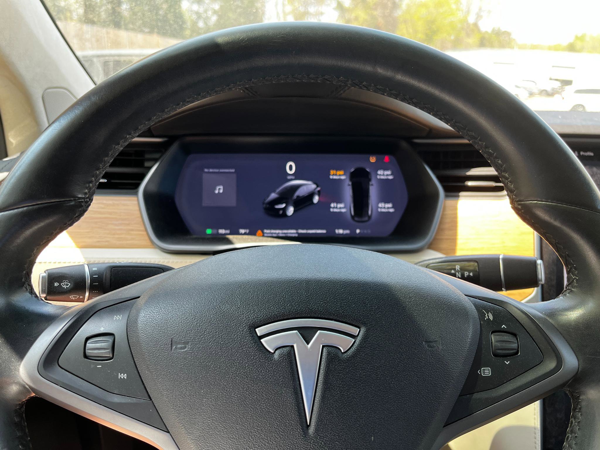 Used 2018 Tesla Model X 100D image 29