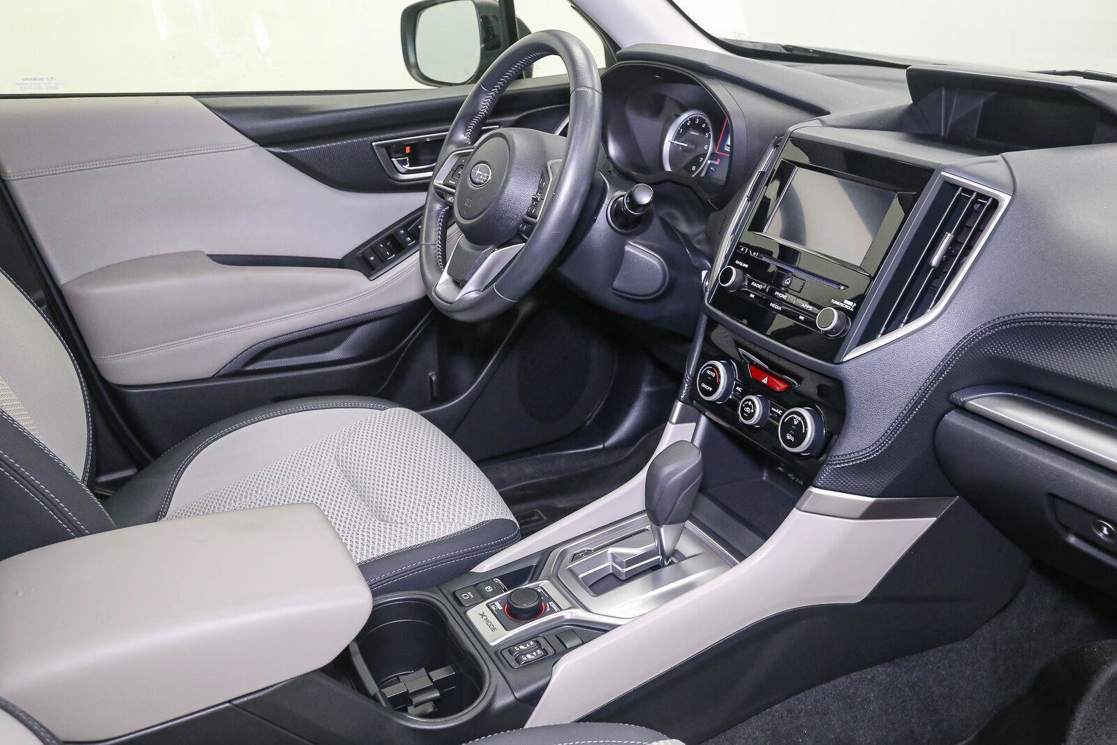 Used 2023 Subaru Forester Premium AWD/4WD image 20