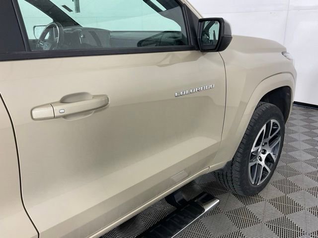 Used 2023 Chevrolet Colorado Z71 w/ Advanced Trailering Package image 9