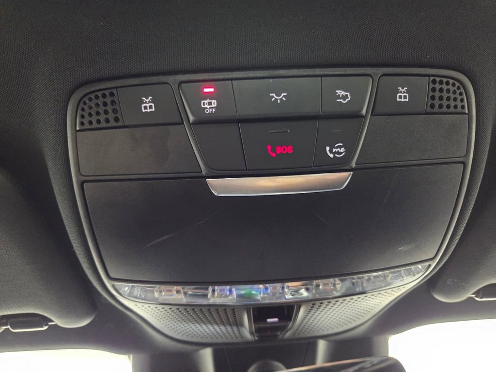 Used 2023 Mercedes-Benz E 350 4MATIC Sedan image 18