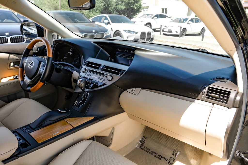 Used 2015 Lexus RX 450h AWD image 10