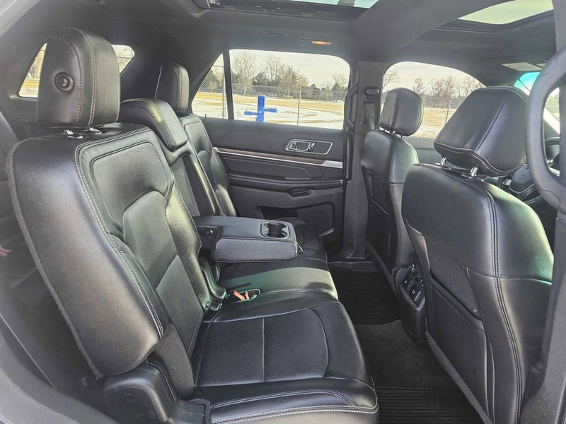 Used 2016 Ford Explorer Limited w/ Class II Trailer Tow Package image 39