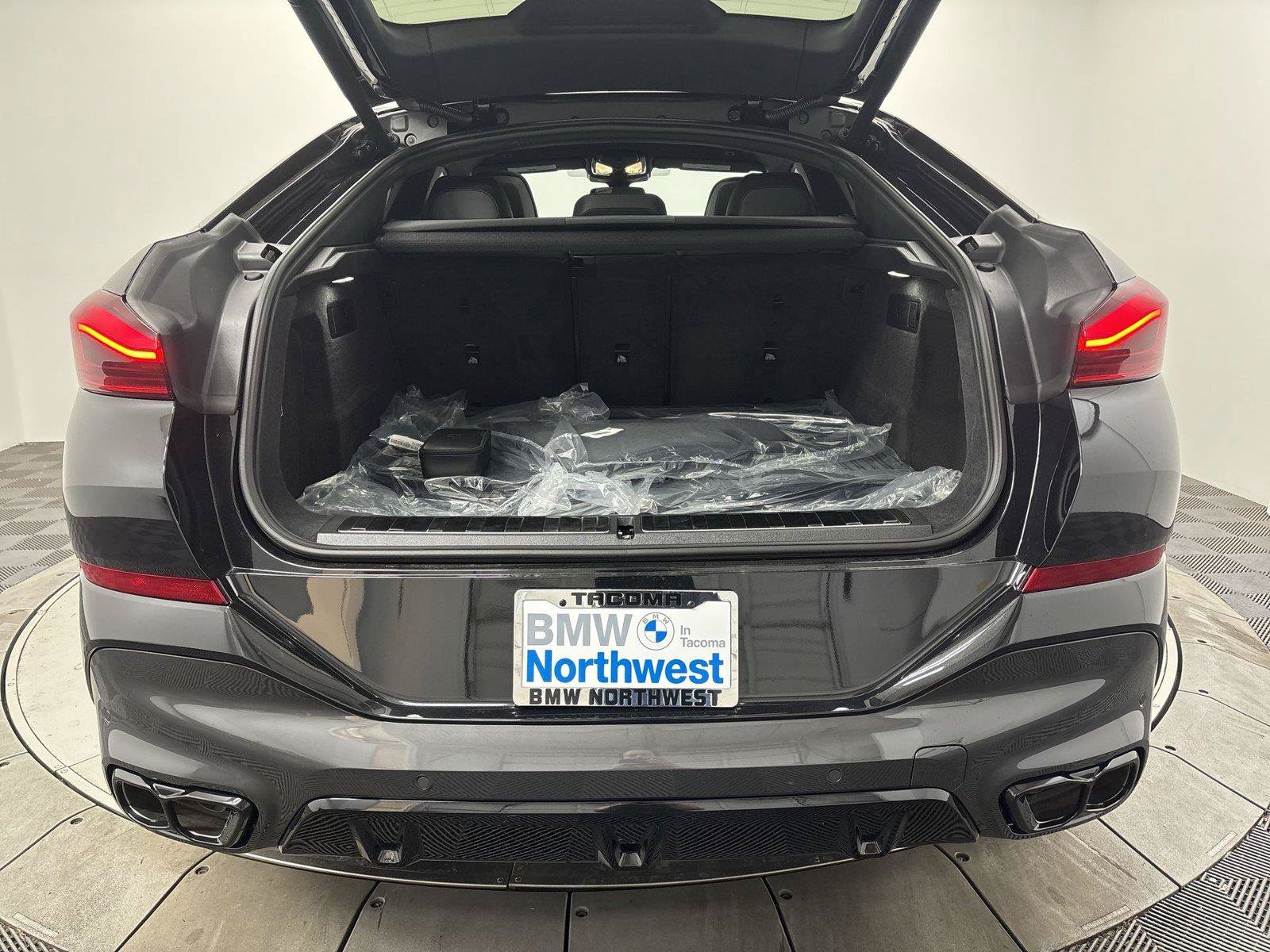 New 2027 BMW X6 M60i AWD/4WD image 20