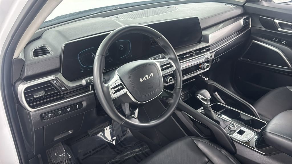 Used 2025 Kia Telluride S image 38