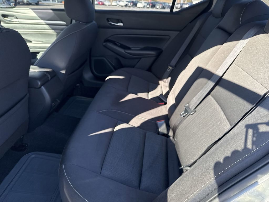 Used 2021 Nissan Altima 2.5 SV image 25