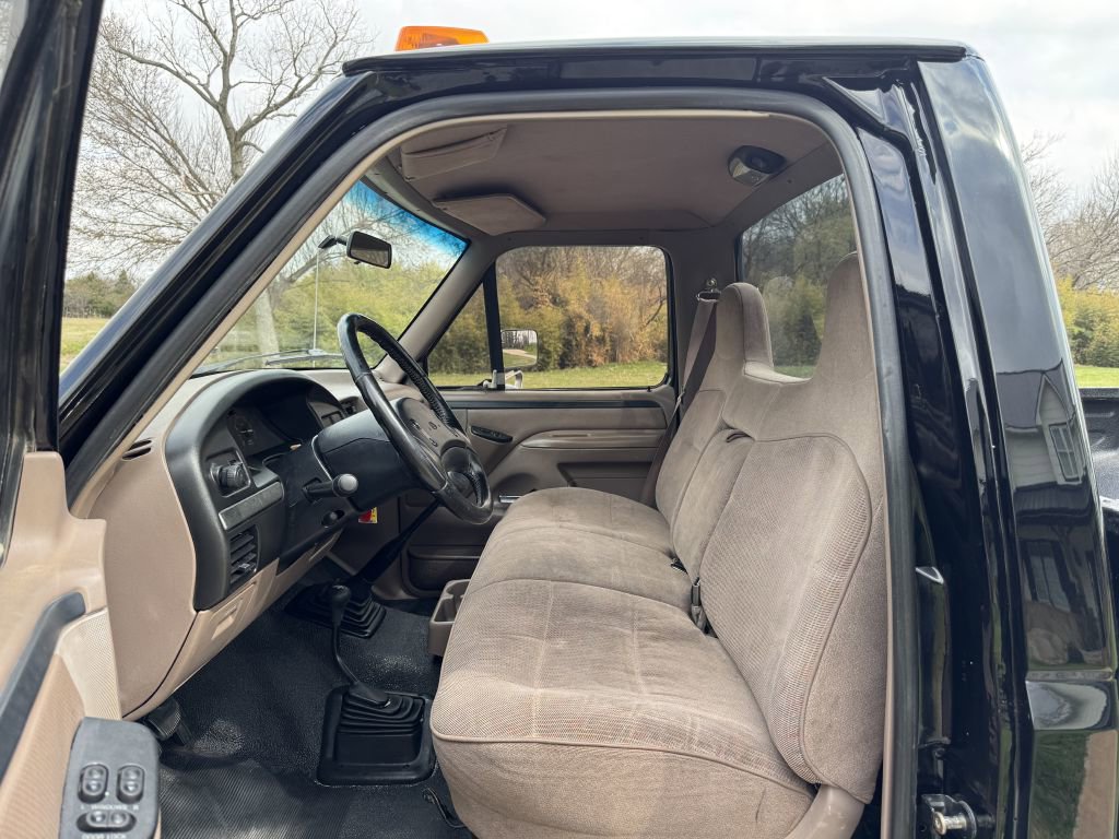 Used 1997 Ford F350 4x4 Regular Cab image 10