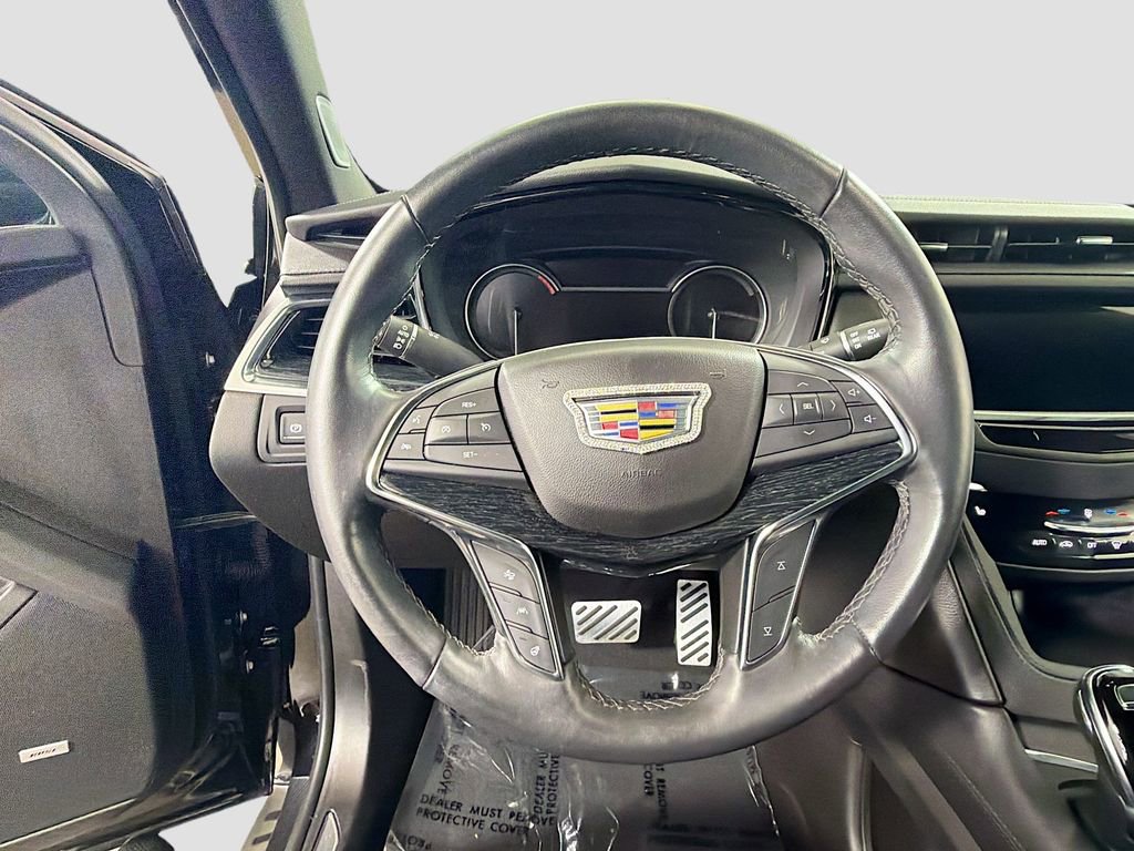 Used 2023 Cadillac XT5 Premium Luxury AWD/4WD image 13