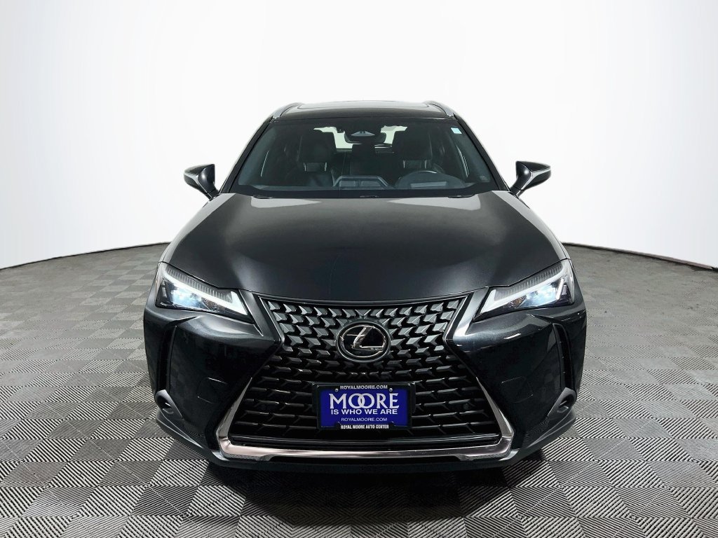 Used 2025 Lexus UX 300h AWD w/ Cold Area Package image 2