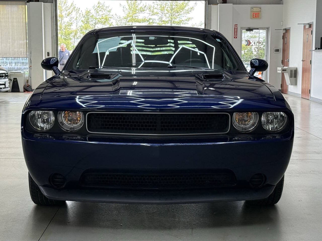 Used 2014 Dodge Challenger SXT RWD image 7