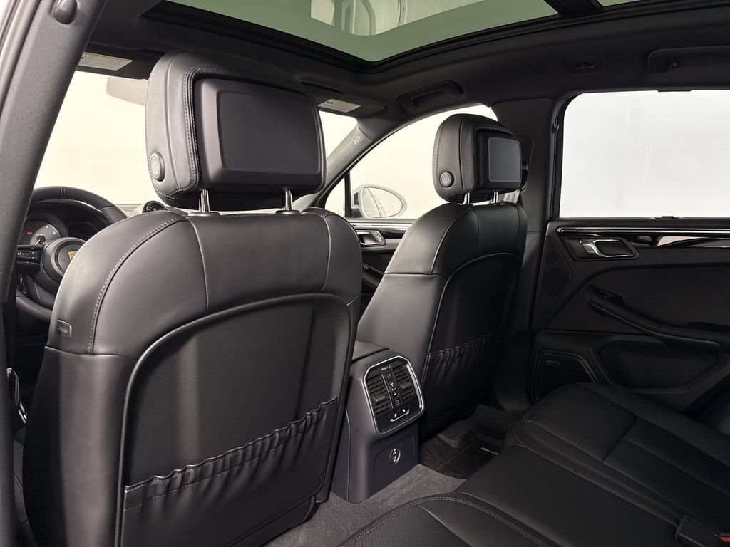 New 2026 Porsche Macan S AWD/4WD image 25