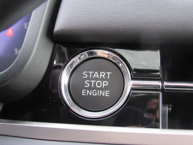 New 2026 Mitsubishi Outlander SEL FWD image 18