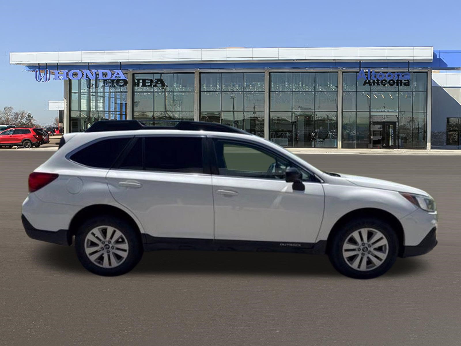 Used 2019 Subaru Outback 2.5i AWD/4WD image 3