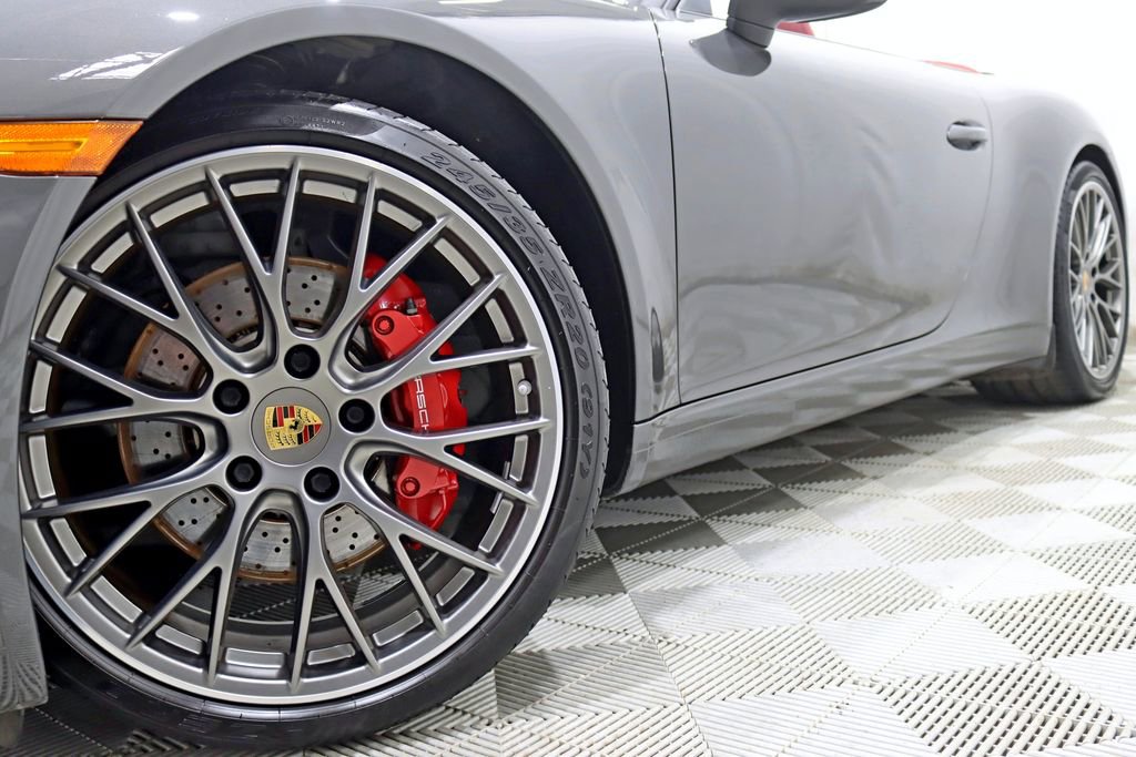 Used 2018 Porsche 911 Carrera S RWD image 6