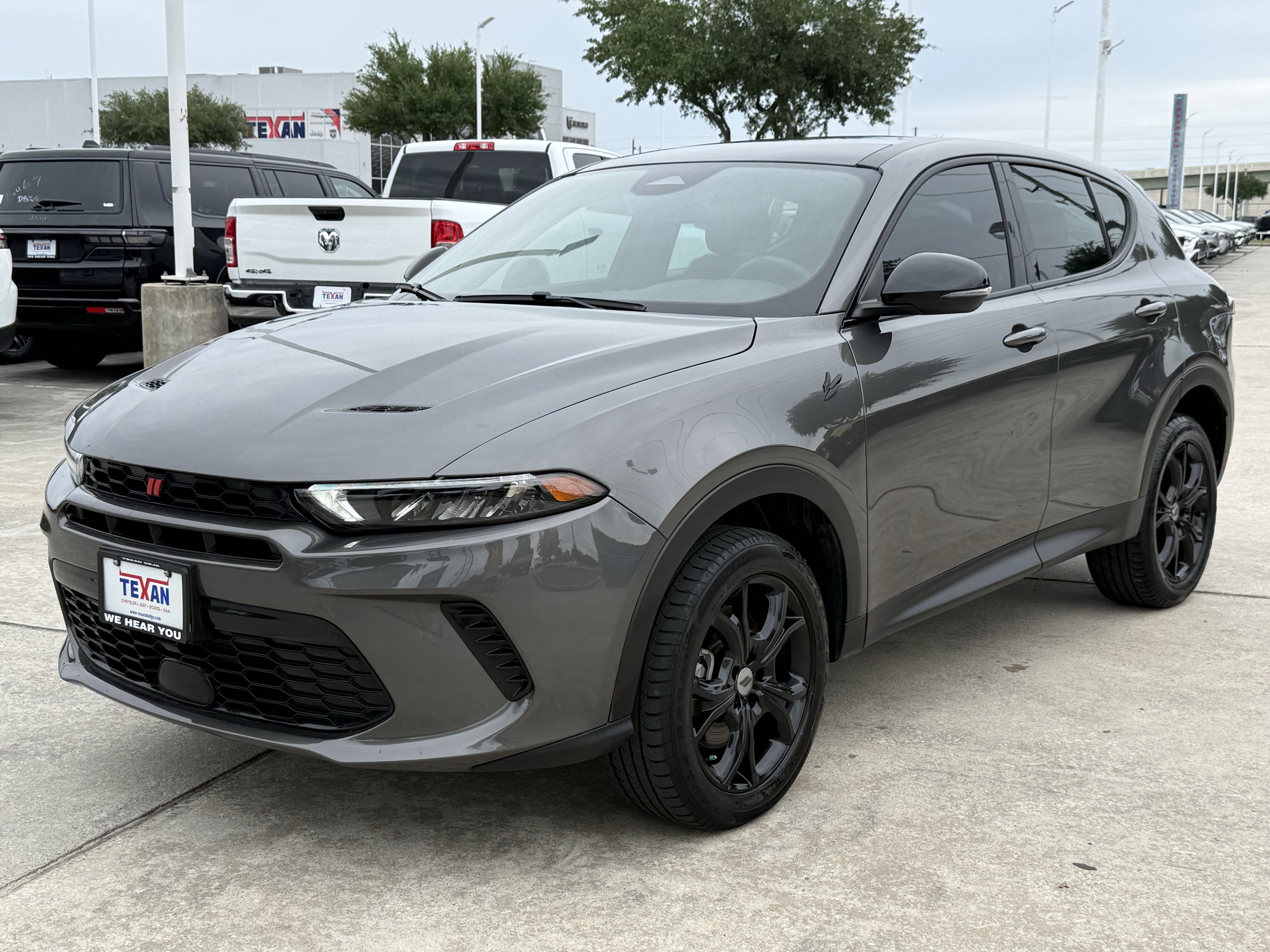 Used 2024 Dodge Hornet GT Plus w/ GT Blacktop Package AWD/4WD image 10
