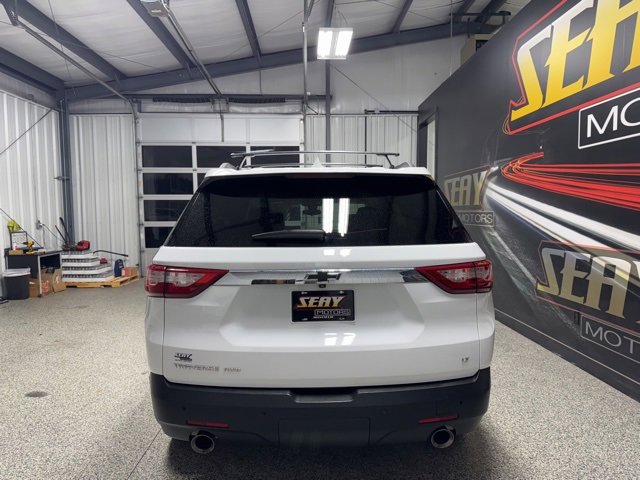 Used 2021 Chevrolet Traverse LT image 20